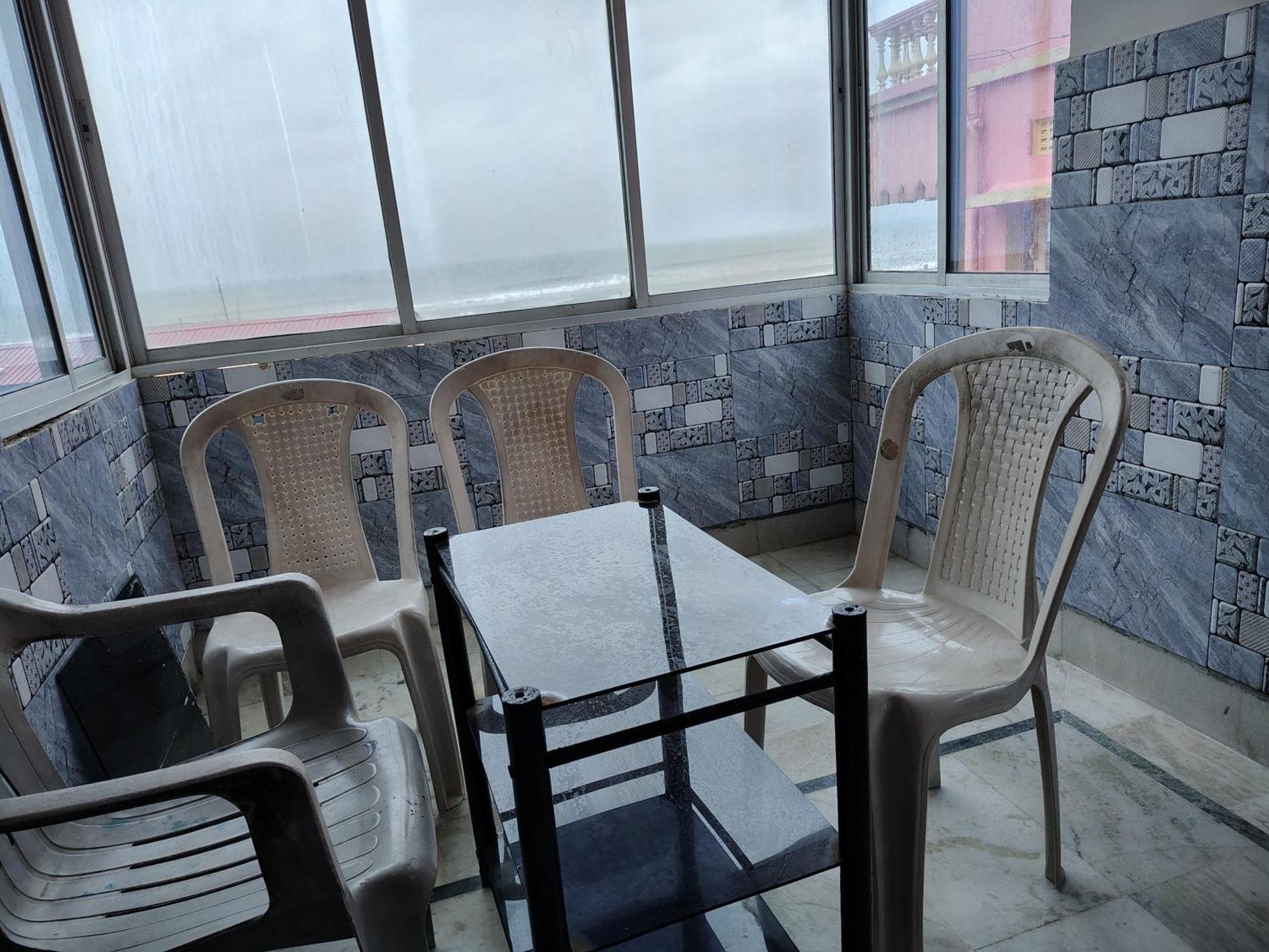 Nirman Beach Homestay Puri Exterior foto