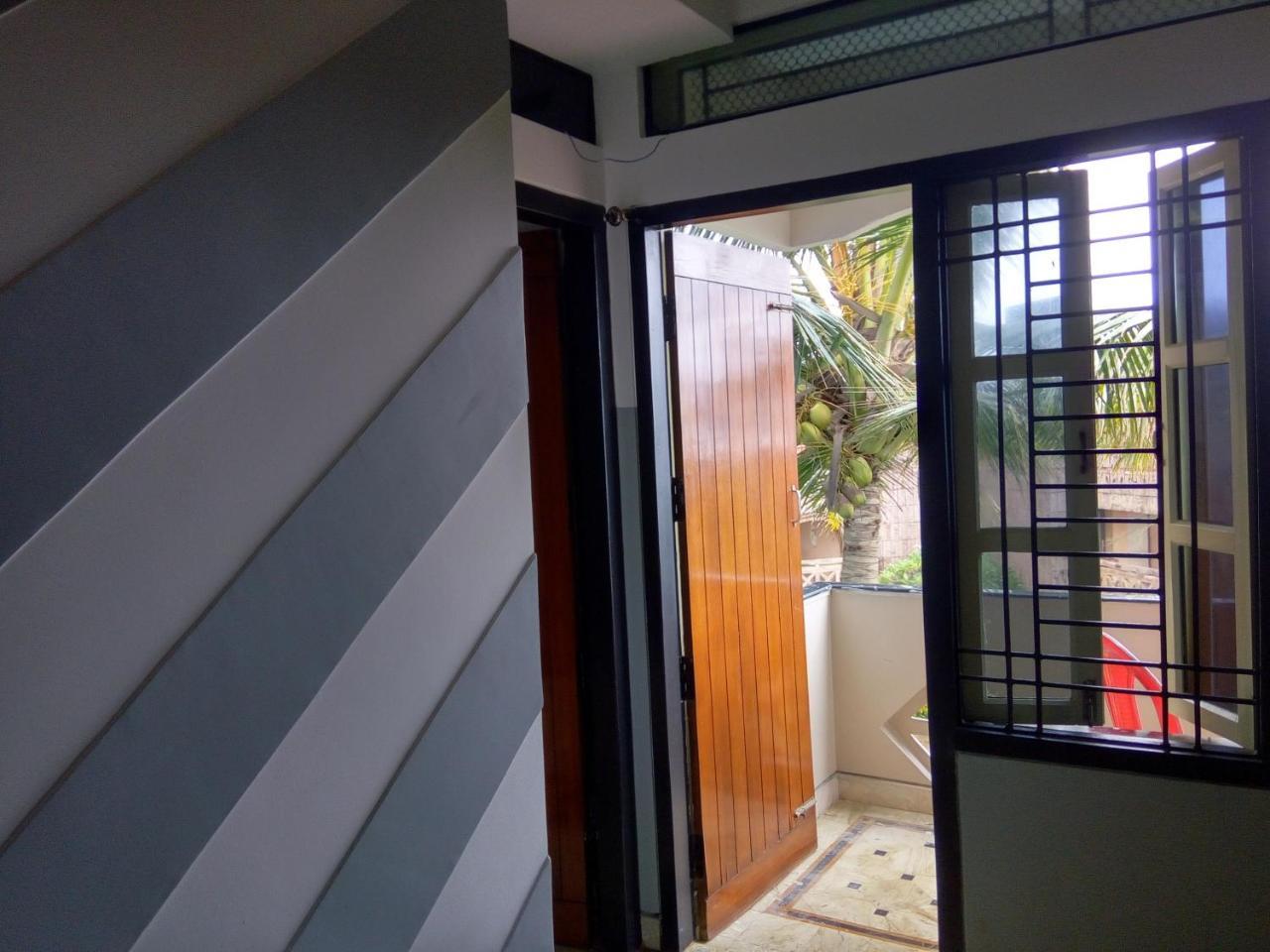 Nirman Beach Homestay Puri Exterior foto